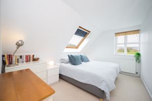 Bedroom- click for photo gallery